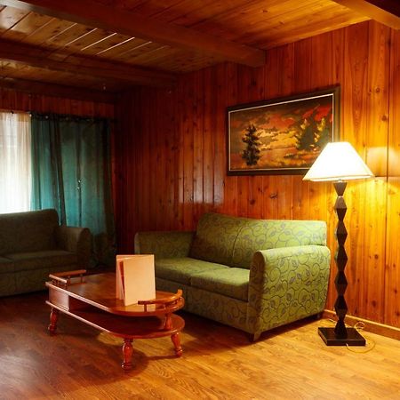 The Kern Lodge Кернвилл Экстерьер фото
